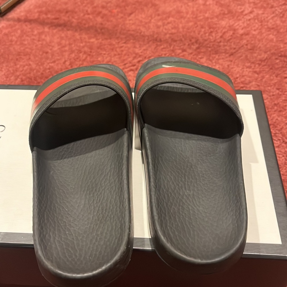 Gucci Slides - Picture 5 of 5